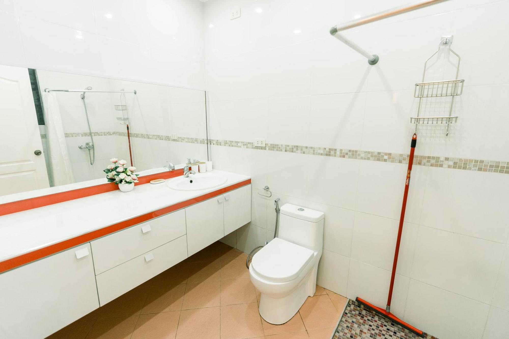 Luxury 4Br Apartment With Pool Behind Alona Beach Панглао Екстериор снимка