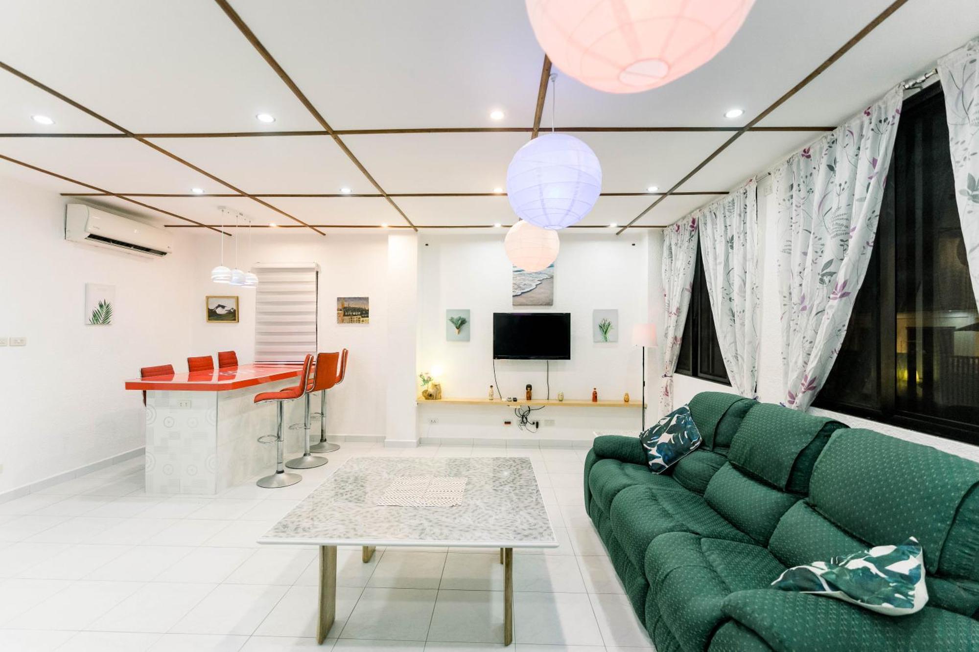 Luxury 4Br Apartment With Pool Behind Alona Beach Панглао Екстериор снимка